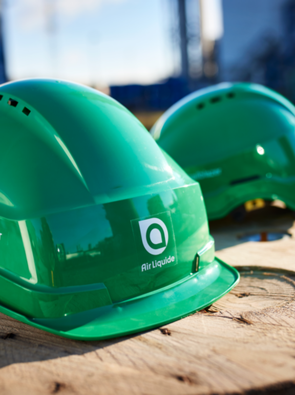 Green helmets Trailblazer electrolyser project